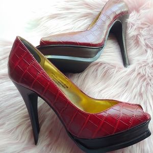Colin Stuart open toe alligator red pumps